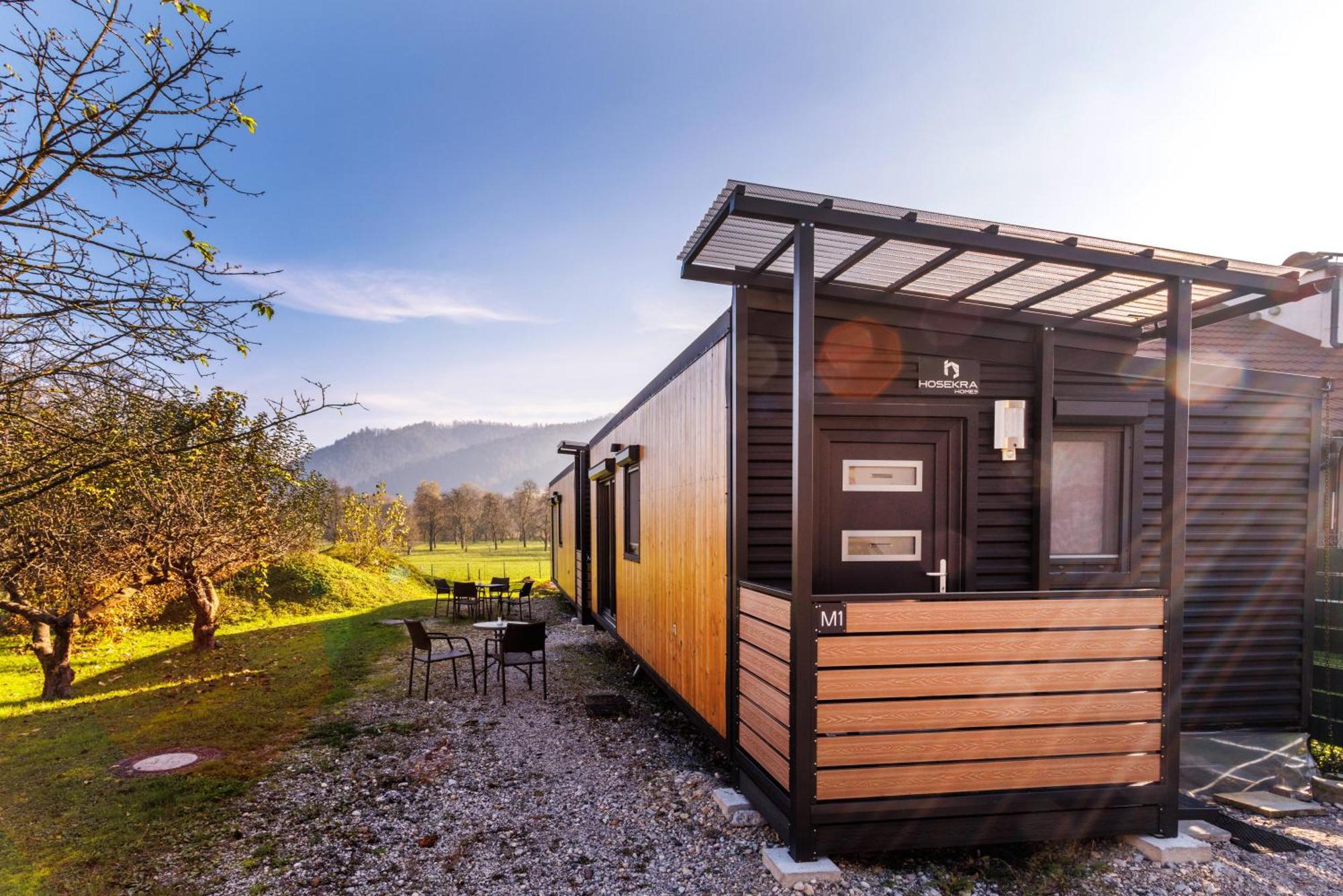 Mobile House Vegov Hram Hotel Dol pri Ljubljani Buitenkant foto