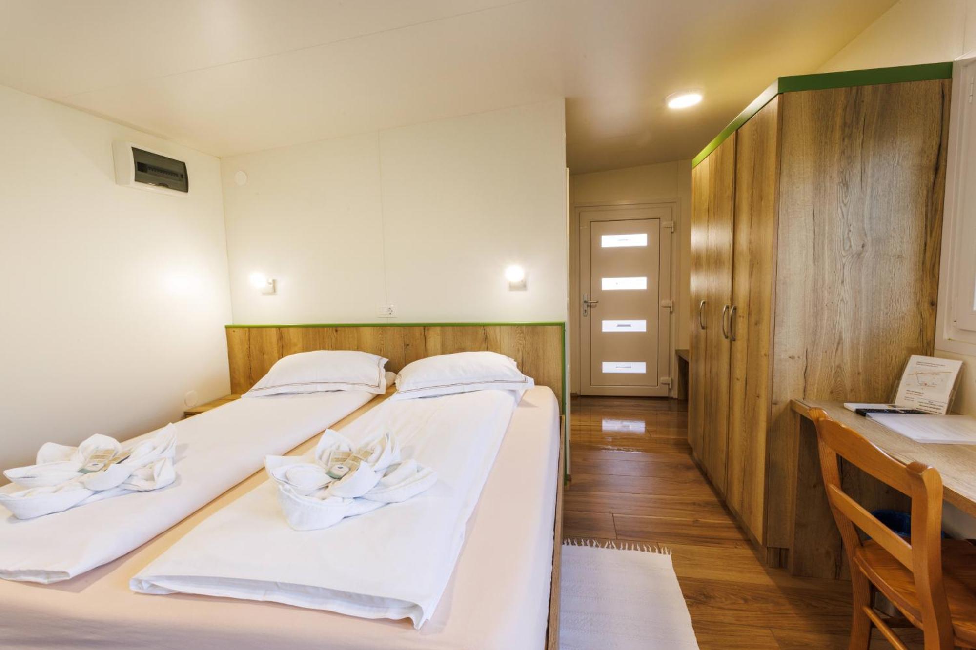 Mobile House Vegov Hram Hotel Dol pri Ljubljani Buitenkant foto